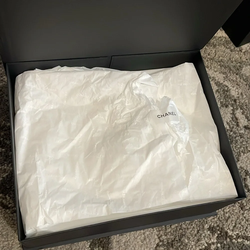 Chanel Black Magnetic Box